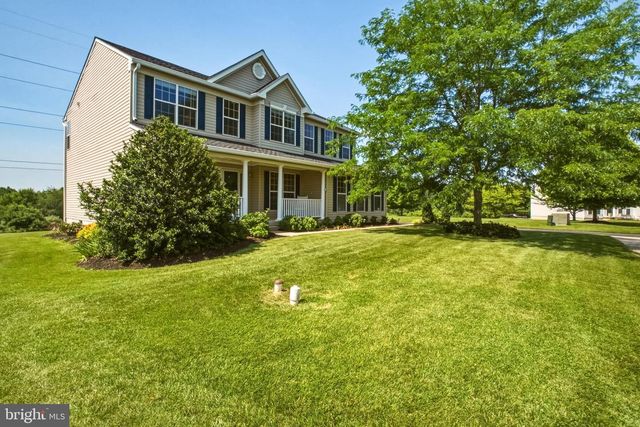 123 RIVERSIDE LN, Coatesville, PA 19320