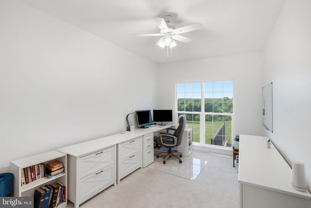123 RIVERSIDE LN, Coatesville, PA 19320
