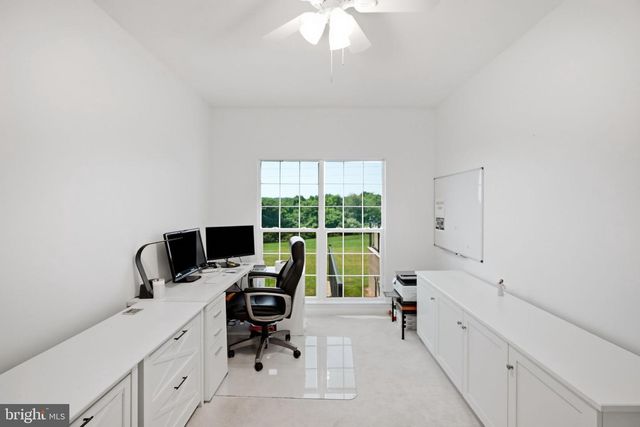 123 RIVERSIDE LN, Coatesville, PA 19320