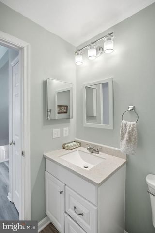 123 RIVERSIDE LN, Coatesville, PA 19320