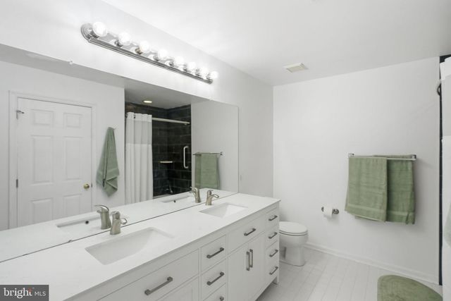 123 RIVERSIDE LN, Coatesville, PA 19320