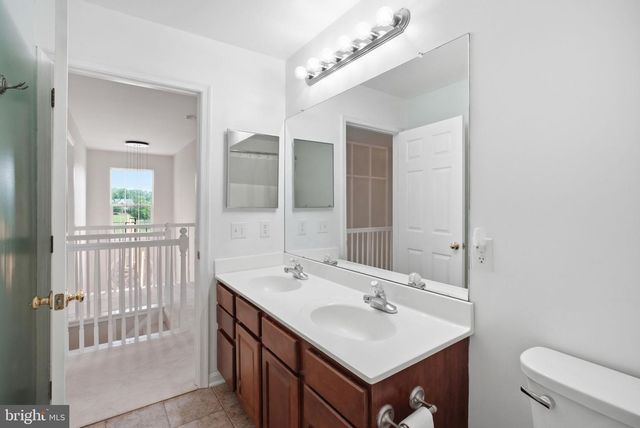 123 RIVERSIDE LN, Coatesville, PA 19320