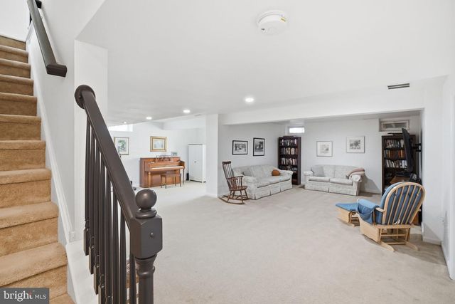 123 RIVERSIDE LN, Coatesville, PA 19320