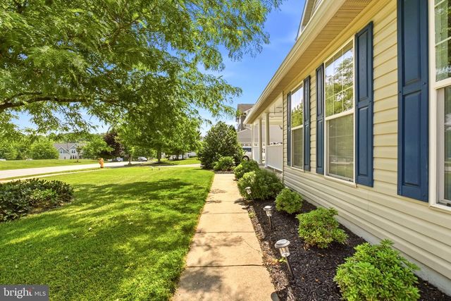 123 RIVERSIDE LN, Coatesville, PA 19320