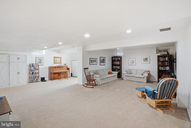 123 RIVERSIDE LN, Coatesville, PA 19320