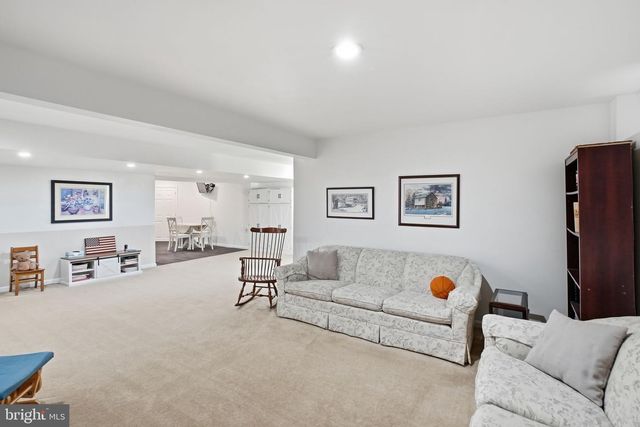 123 RIVERSIDE LN, Coatesville, PA 19320