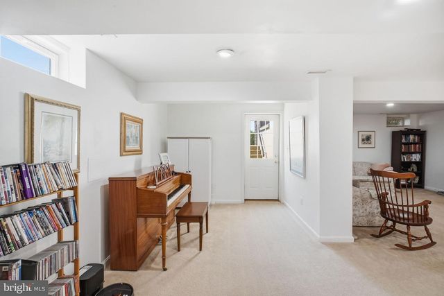 123 RIVERSIDE LN, Coatesville, PA 19320