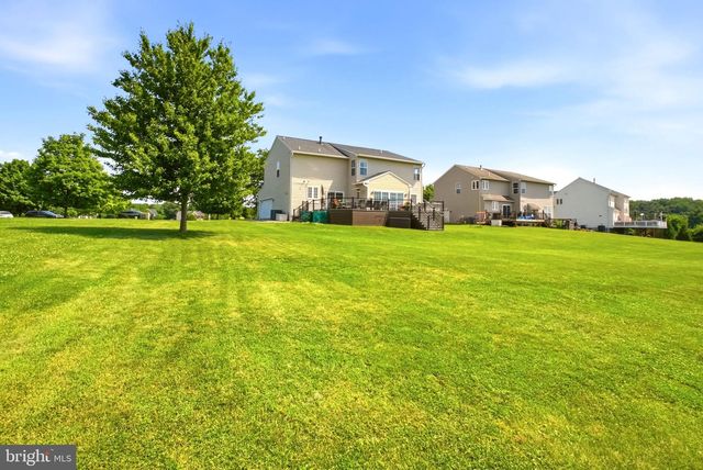 123 RIVERSIDE LN, Coatesville, PA 19320