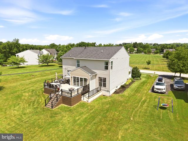 123 RIVERSIDE LN, Coatesville, PA 19320