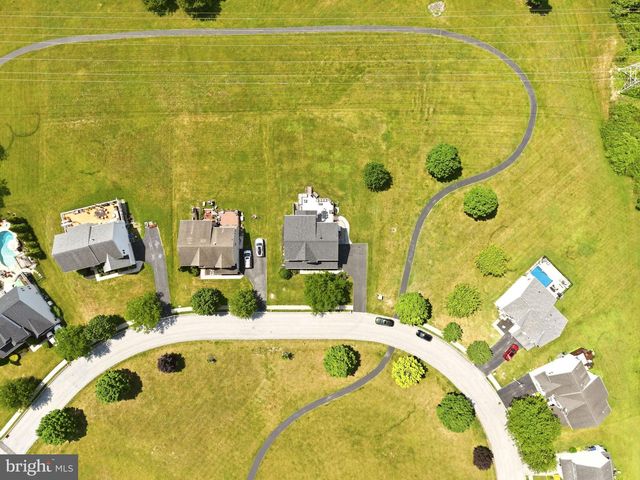 123 RIVERSIDE LN, Coatesville, PA 19320
