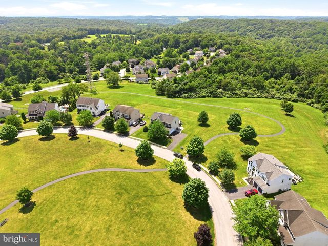 123 RIVERSIDE LN, Coatesville, PA 19320