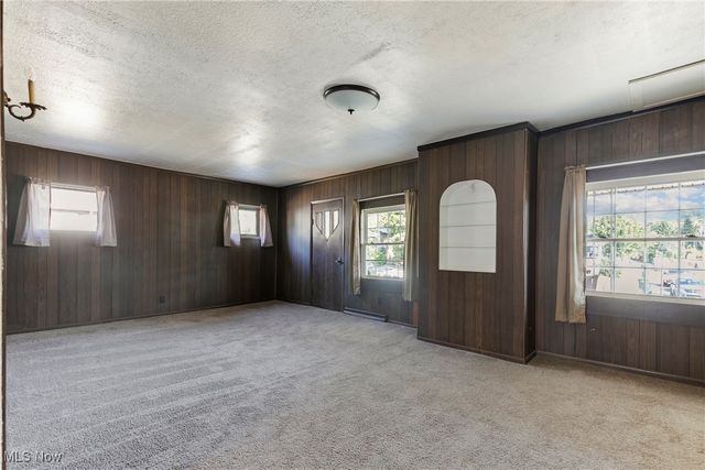 2526 17th Street NE, Canton, OH 44705