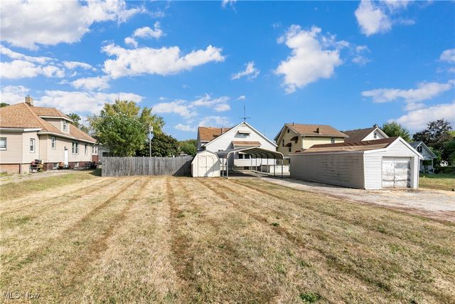 2526 17th Street NE, Canton, OH 44705