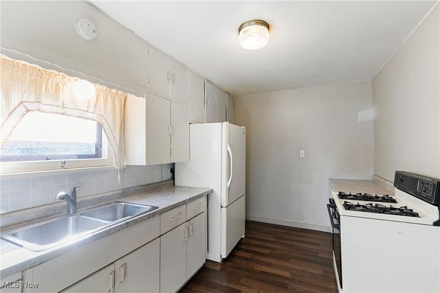 2526 17th Street NE, Canton, OH 44705