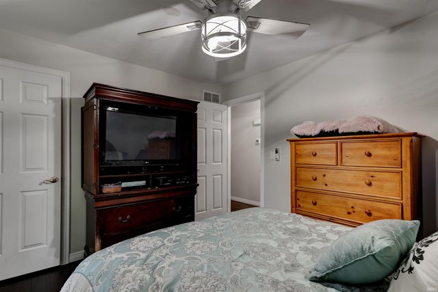 1104 S Melody Lane, Santa Claus, IN 47579