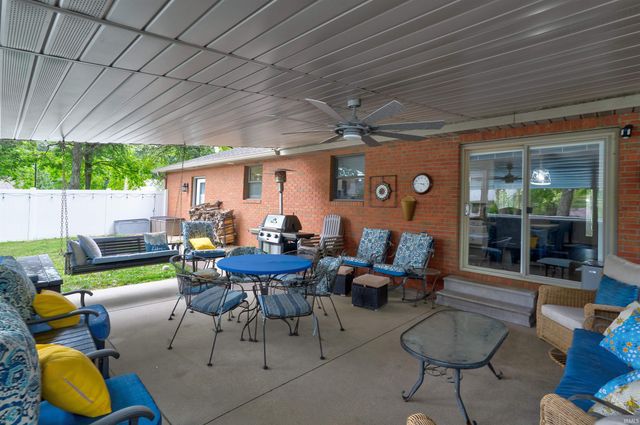 1104 S Melody Lane, Santa Claus, IN 47579