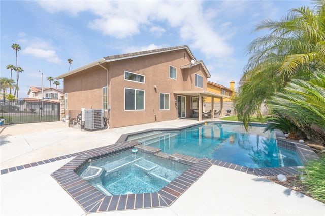 2487 Sweet Rain Way, Corona, CA 92881