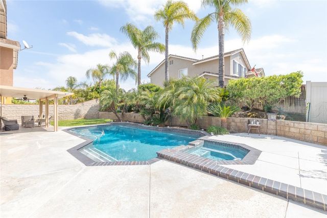 2487 Sweet Rain Way, Corona, CA 92881