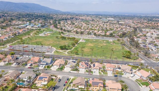 2487 Sweet Rain Way, Corona, CA 92881