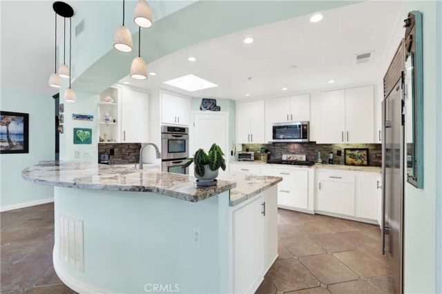 2912 Estancia, San Clemente, CA 92673