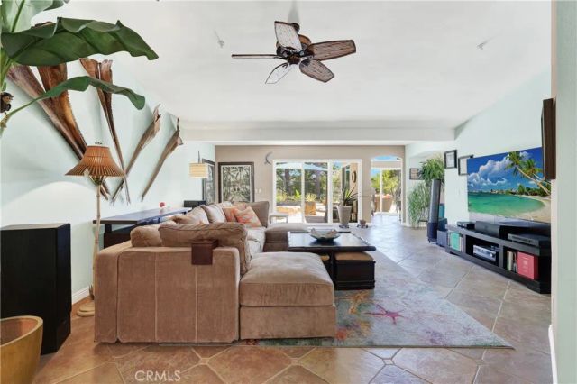 2912 Estancia, San Clemente, CA 92673