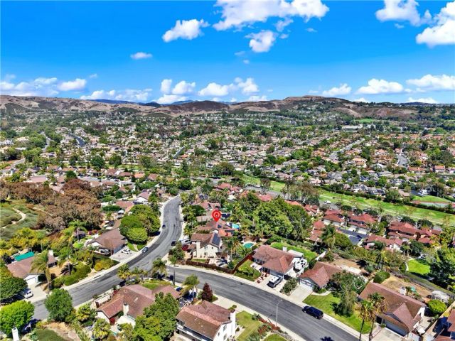 2912 Estancia, San Clemente, CA 92673