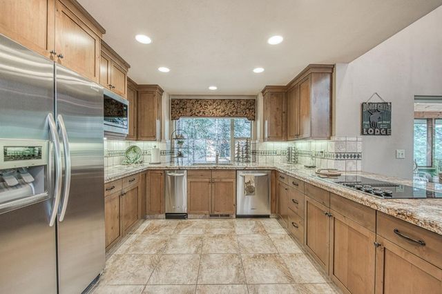 41977 Granite Ridge Road, Shaver Lake, CA 93664