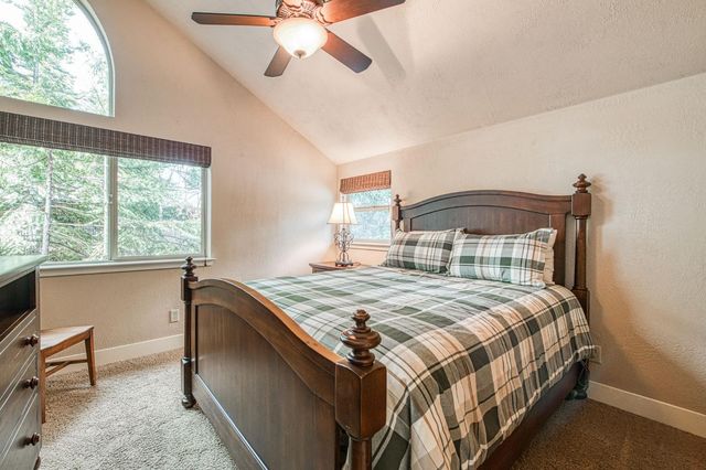 41977 Granite Ridge Road, Shaver Lake, CA 93664