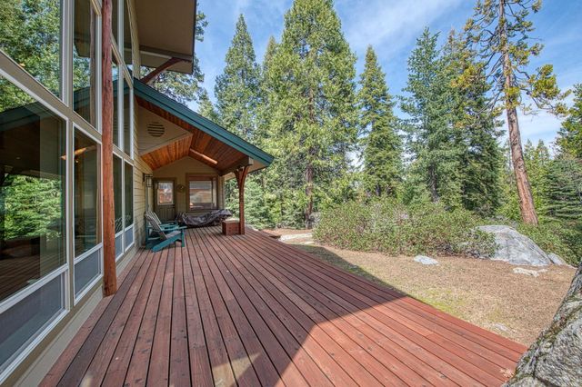 41977 Granite Ridge Road, Shaver Lake, CA 93664