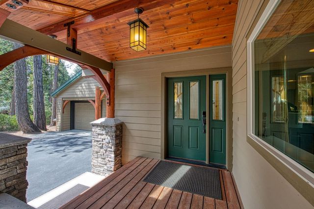 41977 Granite Ridge Road, Shaver Lake, CA 93664