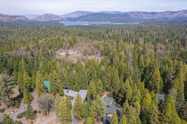 41977 Granite Ridge Road, Shaver Lake, CA 93664