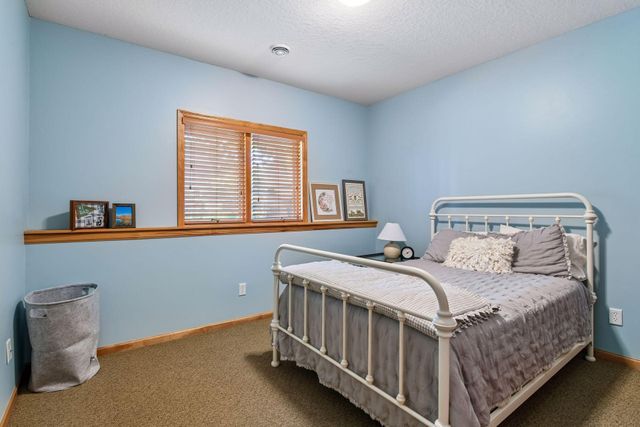 5757 Sunset Road, Mound, MN 55364