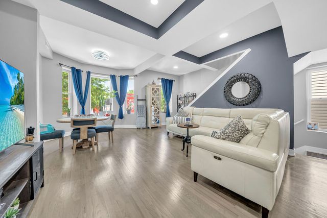 1505 S Tripp Avenue, Chicago, IL 60623