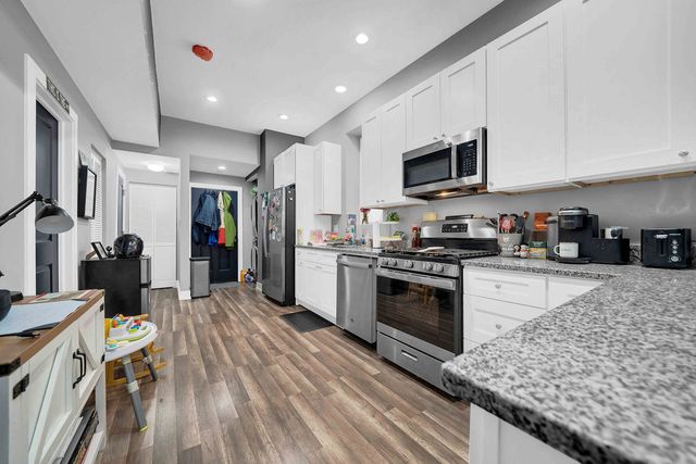 1505 S Tripp Avenue, Chicago, IL 60623