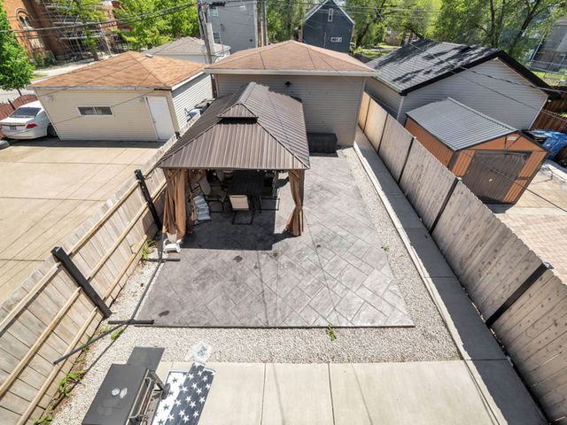 1505 S Tripp Avenue, Chicago, IL 60623