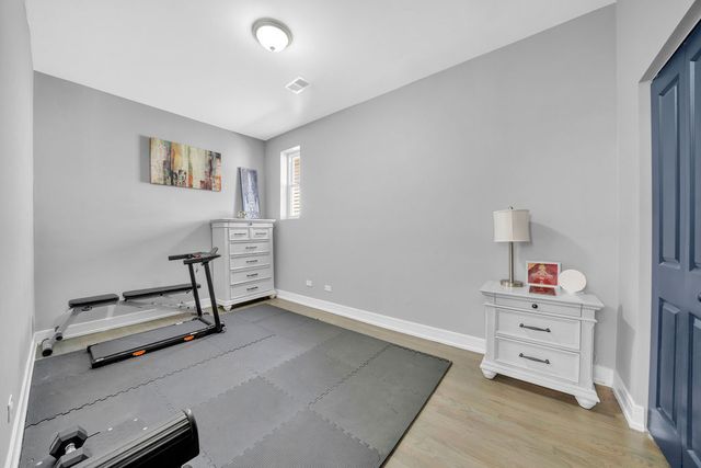 1505 S Tripp Avenue, Chicago, IL 60623