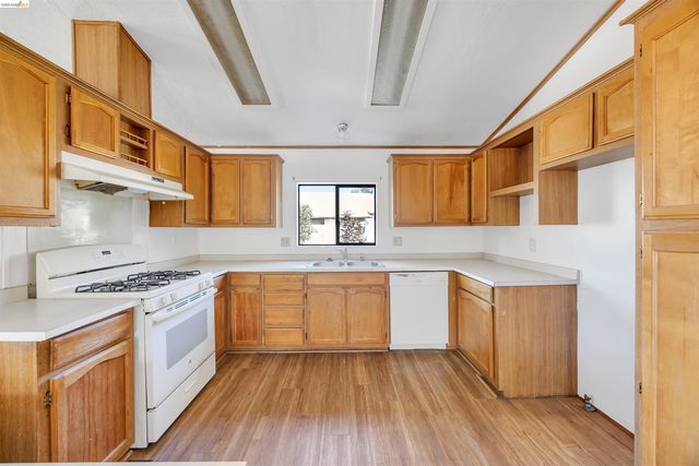 10579 7th Street, Jamestown, CA 95327