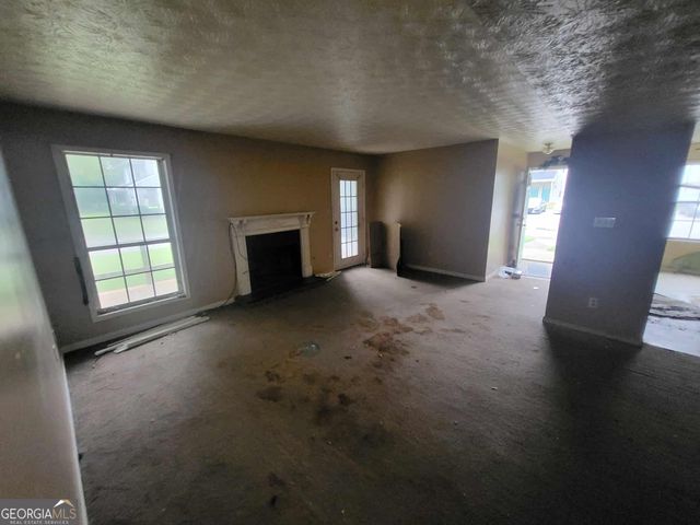 9460 Cypress Lane, Jonesboro, GA 30238