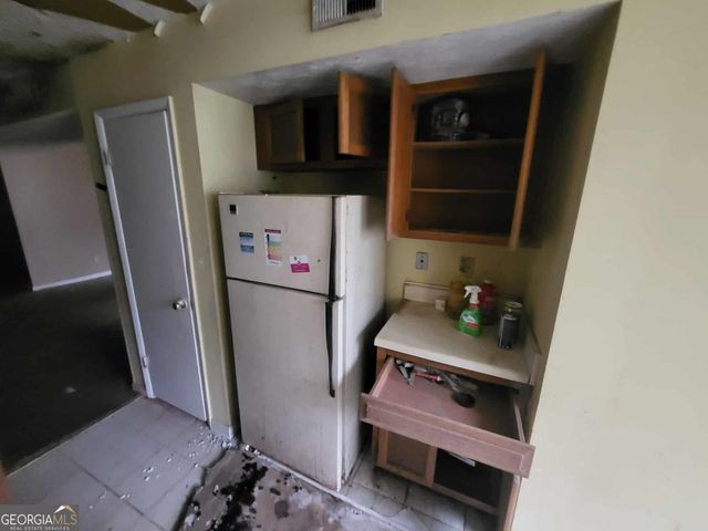 9460 Cypress Lane, Jonesboro, GA 30238