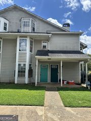 9460 Cypress Lane, Jonesboro, GA 30238