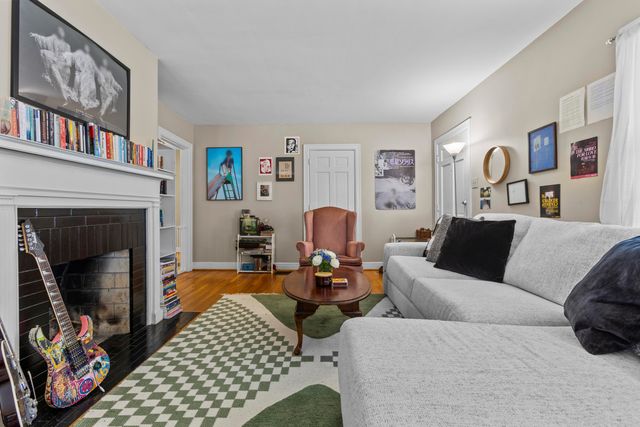 440 Henry Clay Boulevard, Lexington, KY 40502