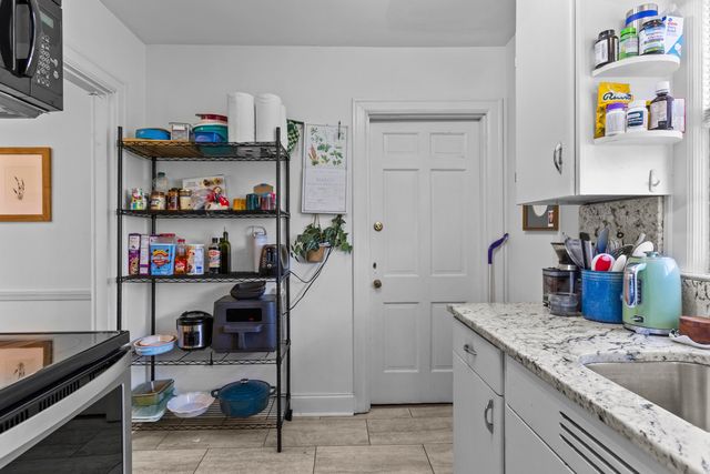 440 Henry Clay Boulevard, Lexington, KY 40502