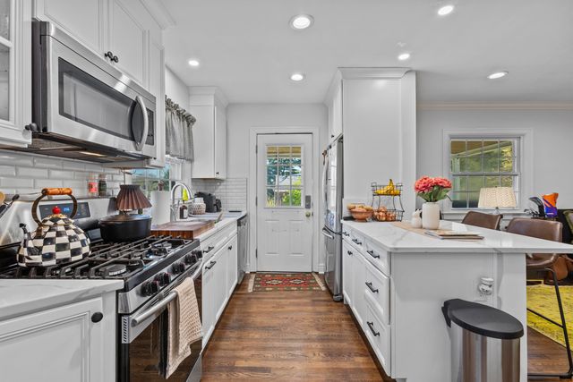 440 Henry Clay Boulevard, Lexington, KY 40502