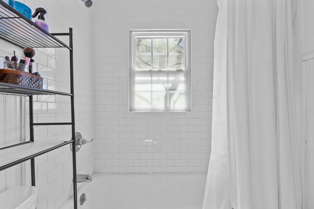 440 Henry Clay Boulevard, Lexington, KY 40502