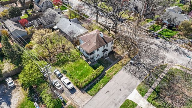 440 Henry Clay Boulevard, Lexington, KY 40502