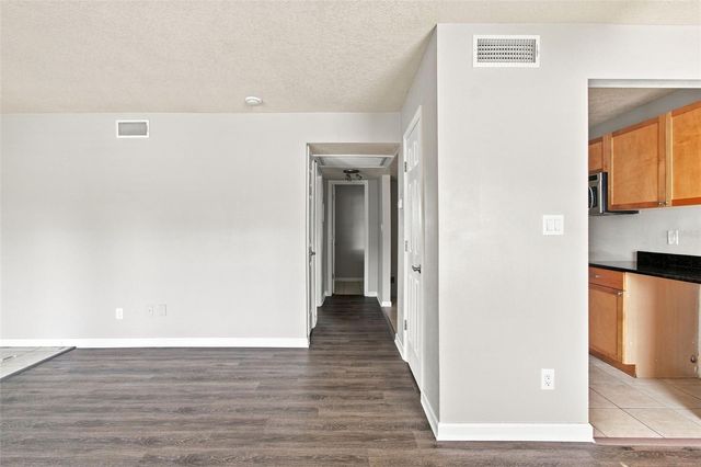 3889 POMPANO DRIVE SE A, St Petersburg, FL 33705