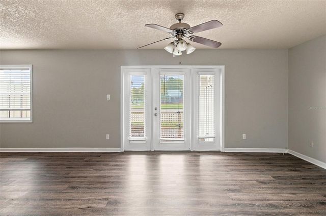 3889 POMPANO DRIVE SE A, St Petersburg, FL 33705