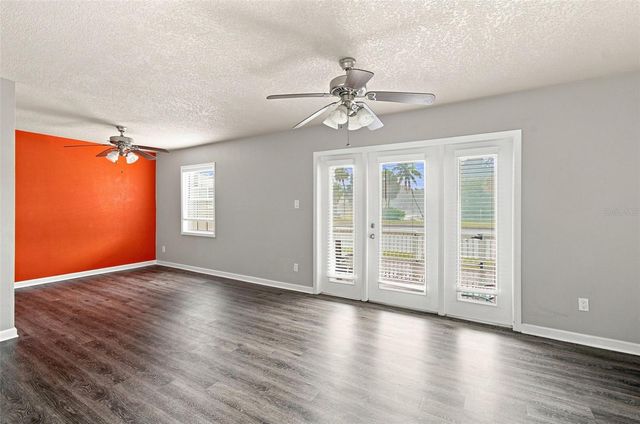 3889 POMPANO DRIVE SE A, St Petersburg, FL 33705
