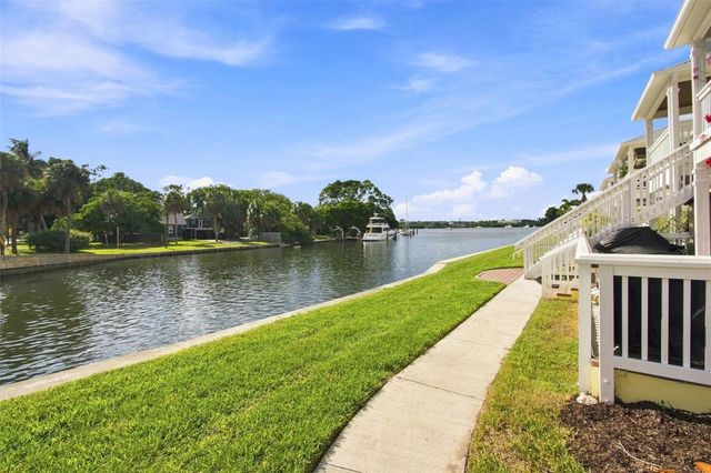 3889 POMPANO DRIVE SE A, St Petersburg, FL 33705