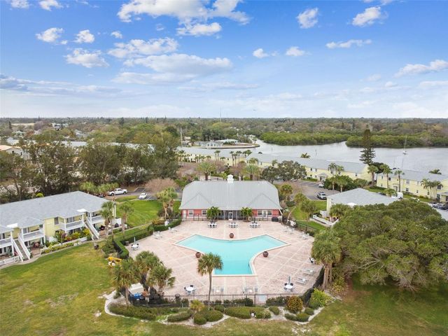 3889 POMPANO DRIVE SE A, St Petersburg, FL 33705